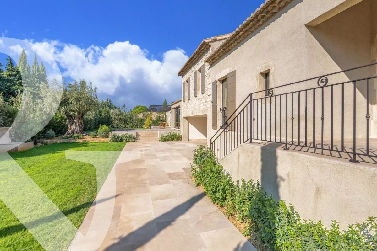 Maison de luxe à vendre à Maussane les Alpilles, 2 890 000 €, Photo 3