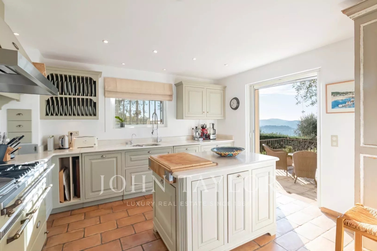 Luxury House for sale in Cabris, 1 980 000 €, Photo 3
