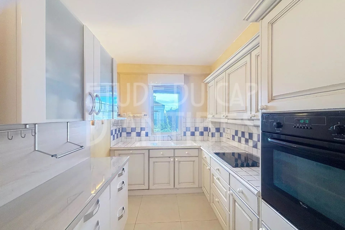Luxury Apartment for sale in Cap d'Antibes, 945 000 €, Photo 7