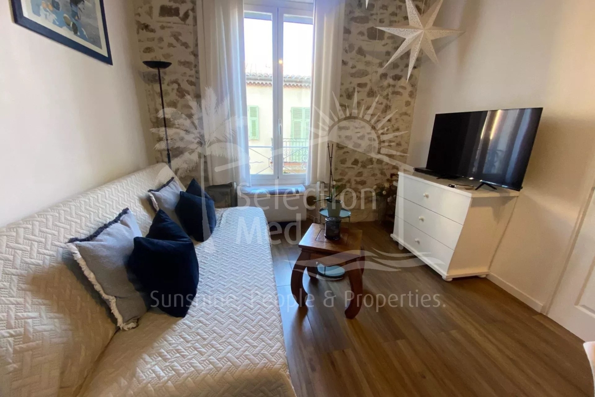 Appartement de luxe à vendre à Antibes, 299 000 €, Photo 2
