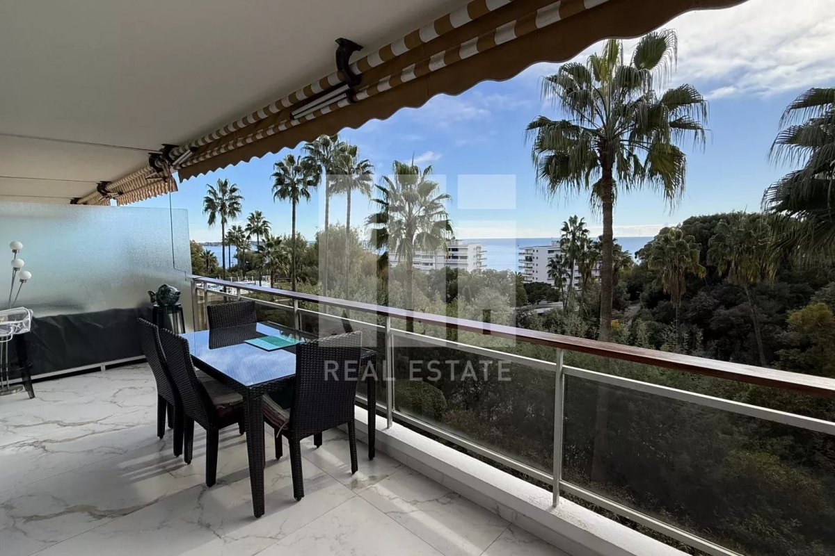 Appartement de luxe à vendre à Vallauris, 459 000 €, Photo 2