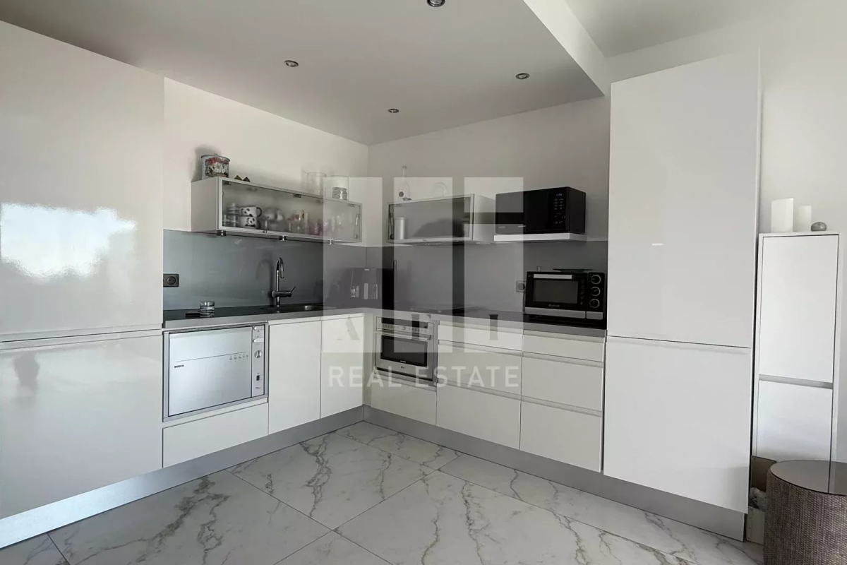 Appartement de luxe à vendre à Vallauris, 459 000 €, Photo 3