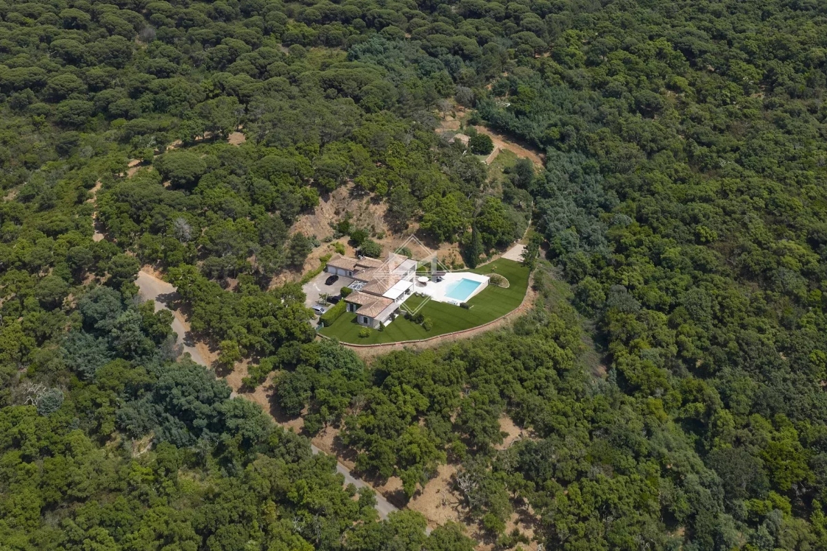 Luxury House for sale in La Croix-Valmer, 10 300 000 €, Photo 3