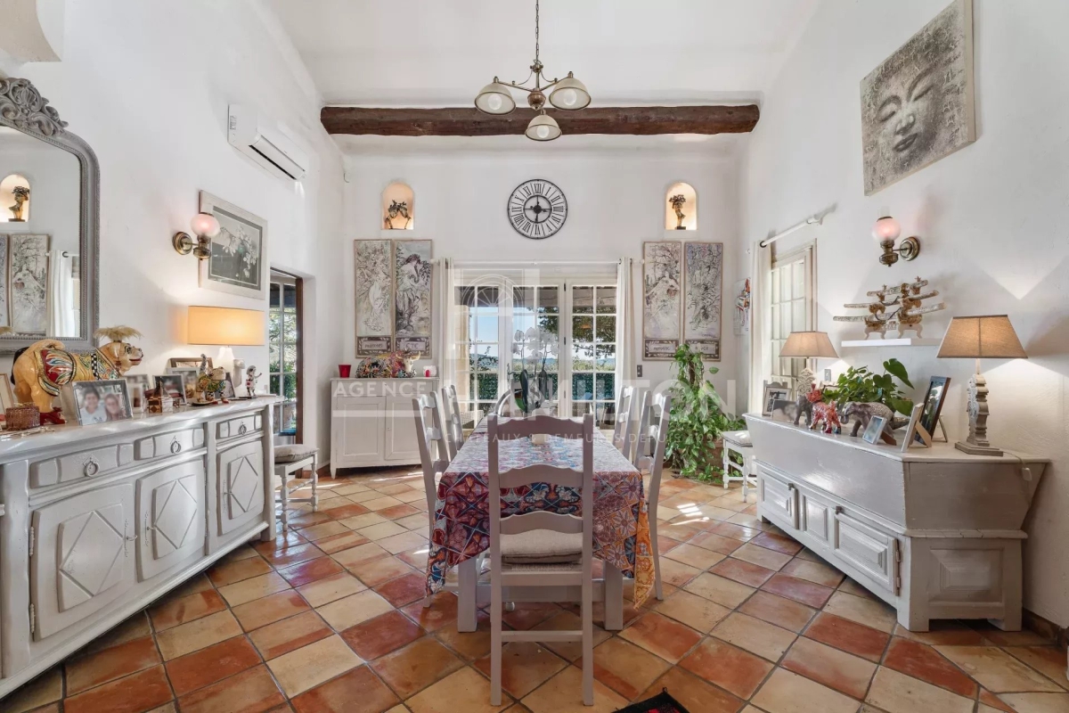 Maison de luxe à vendre à Grasse, 1 090 000 €, Photo 4