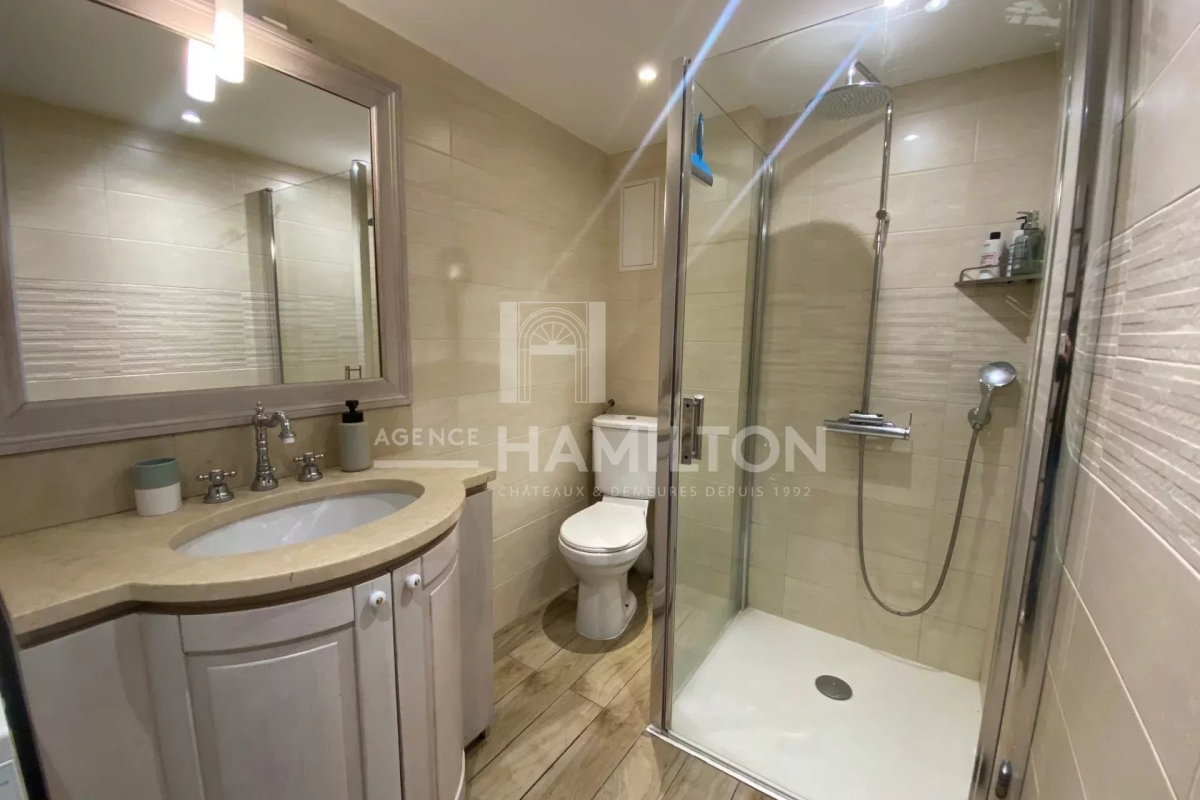 Luxury Apartment for sale in Antibes, 299 000 €, Photo 5