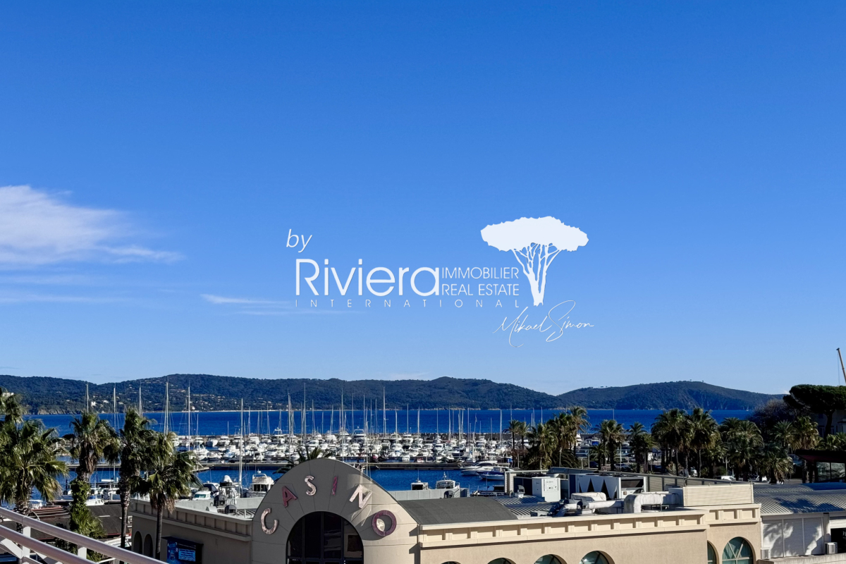 Luxury Apartment for sale in Cavalaire-sur-Mer, 1 200 000 €, Photo 1
