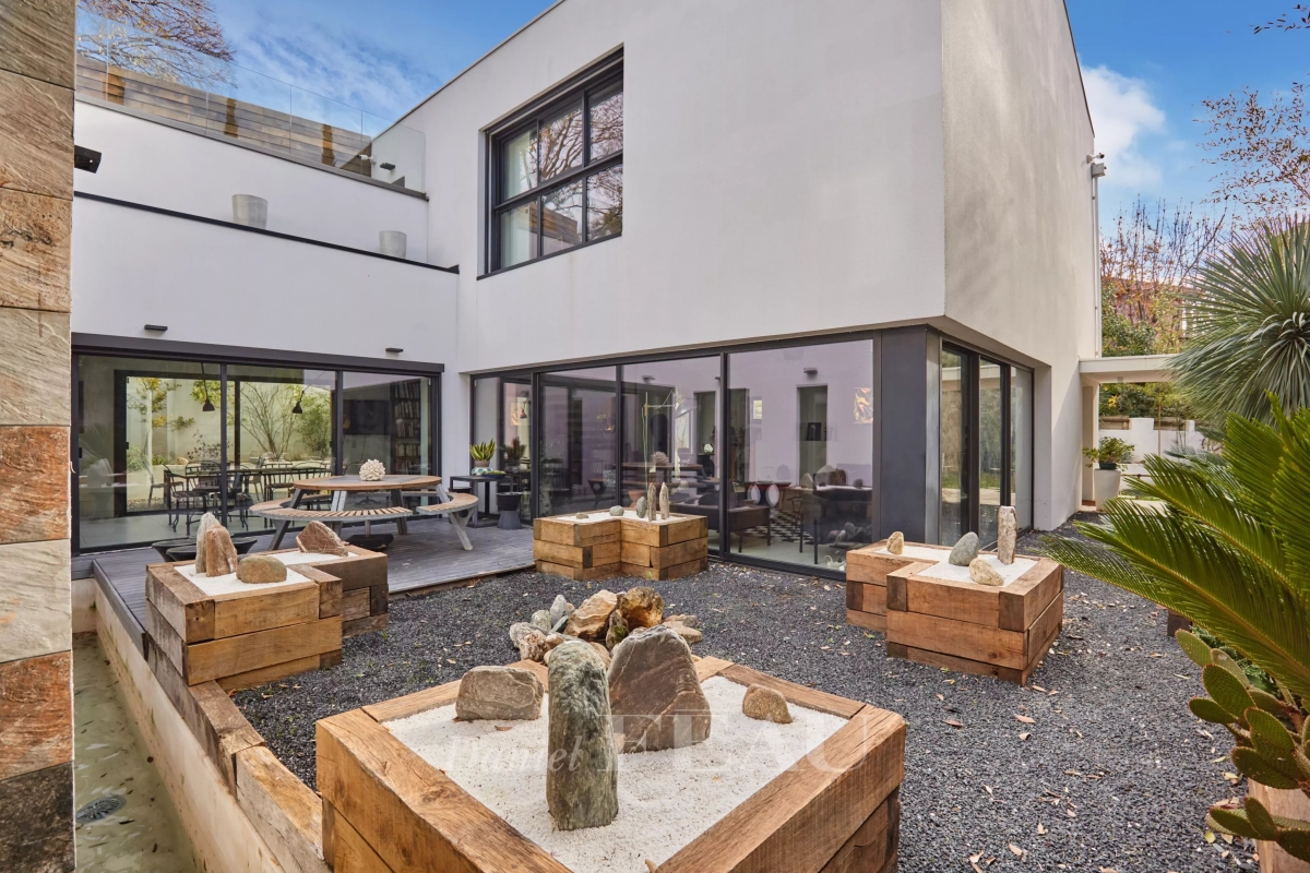Maison de luxe à vendre à Aix-en-Provence, 2 780 000 €, Photo 1