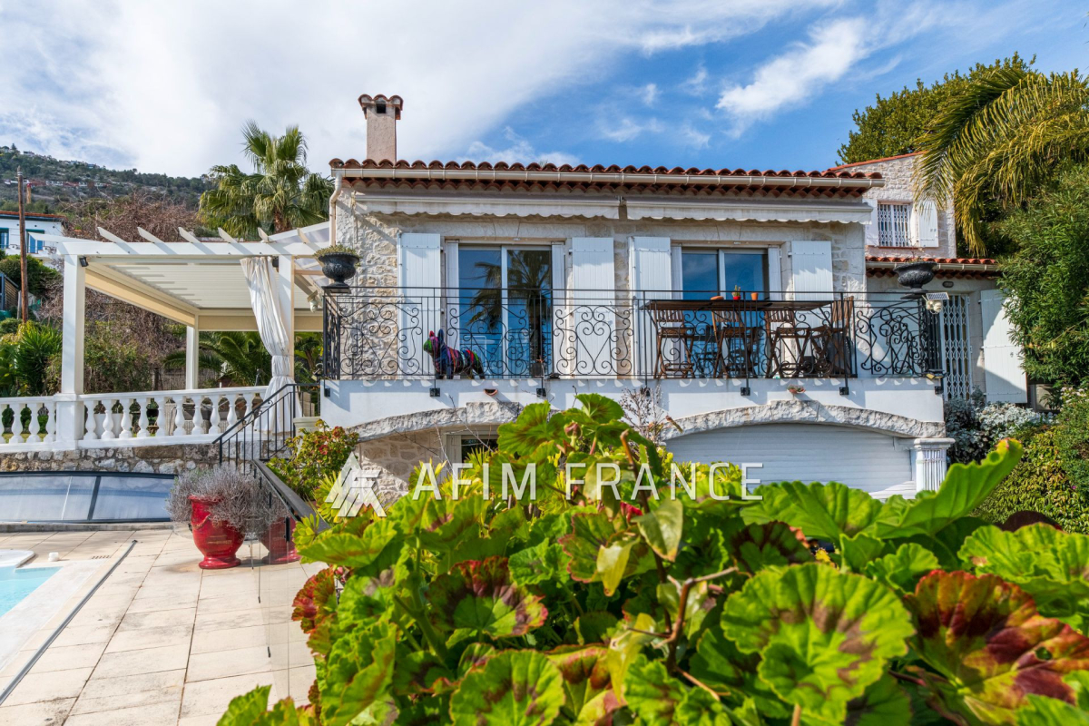 Maison de luxe à vendre à Beausoleil, 1 880 000 €, Photo 1