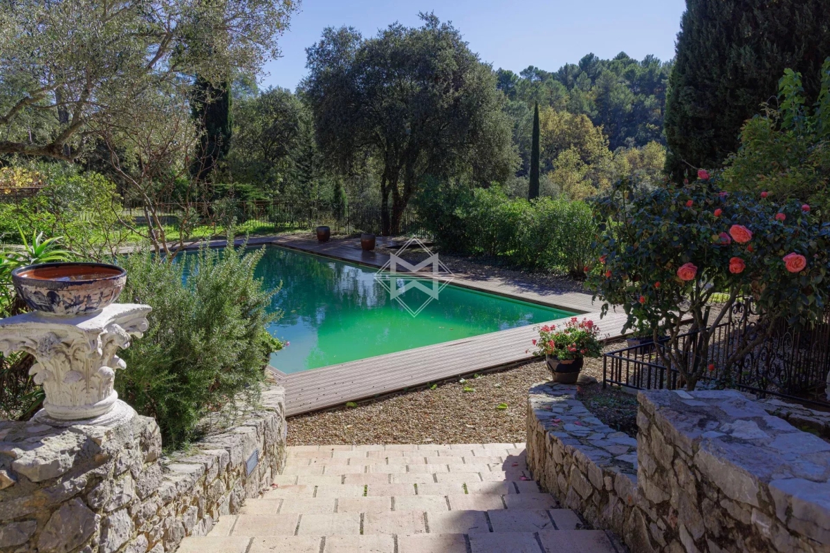 Maison de luxe à vendre à Le Thoronet, 3 650 000 €, Photo 3