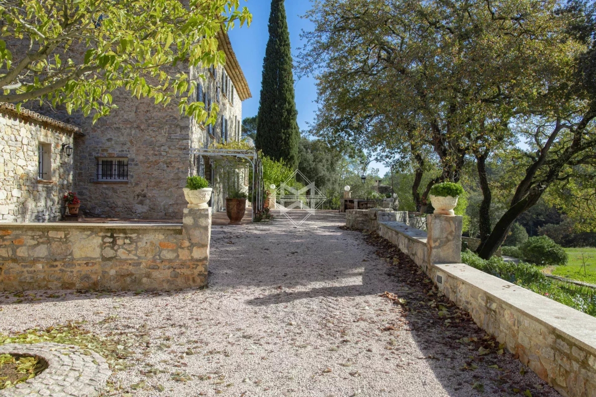 Maison de luxe à vendre à Le Thoronet, 3 650 000 €, Photo 6