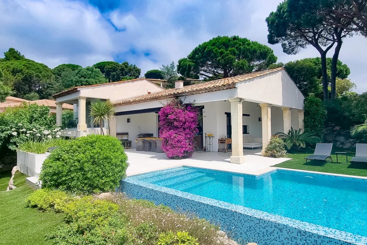 Luxury House for sale in La Croix-Valmer, 3 575 000 €, Photo 1