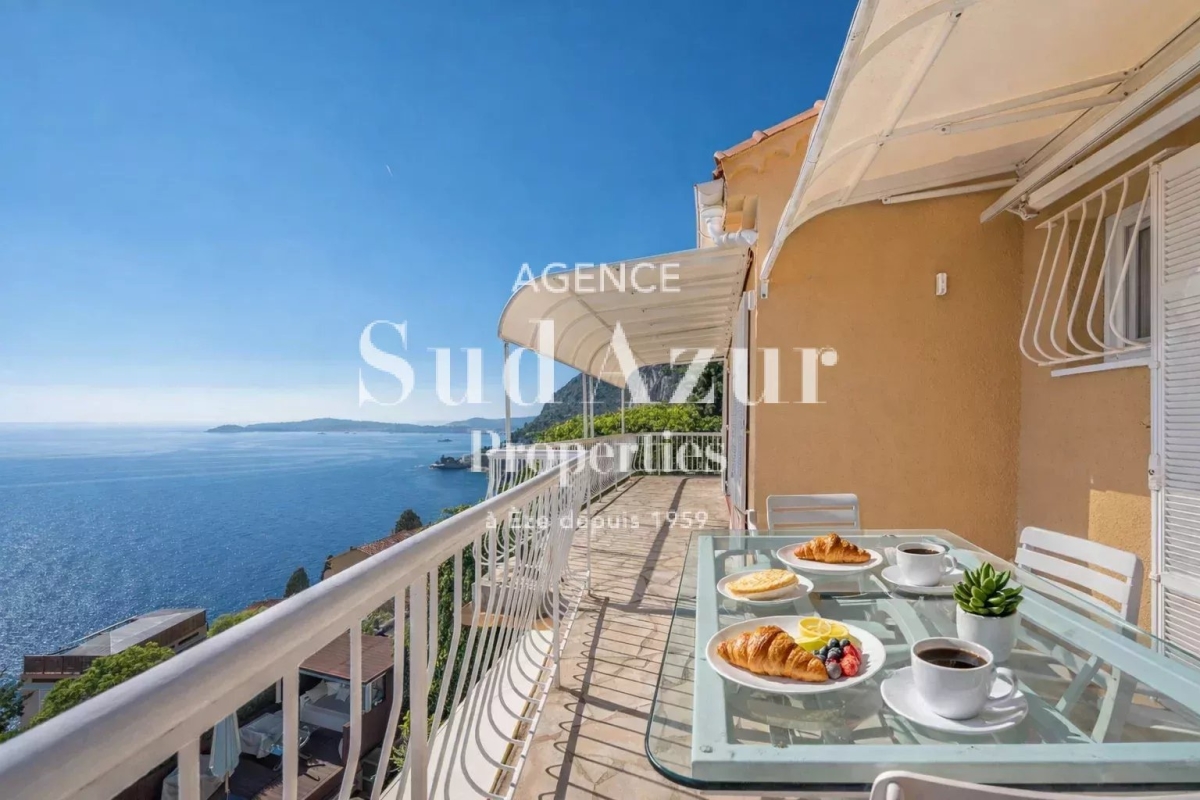 Maison de luxe à vendre à Cap-d'Ail, 2 200 000 €, Photo 1