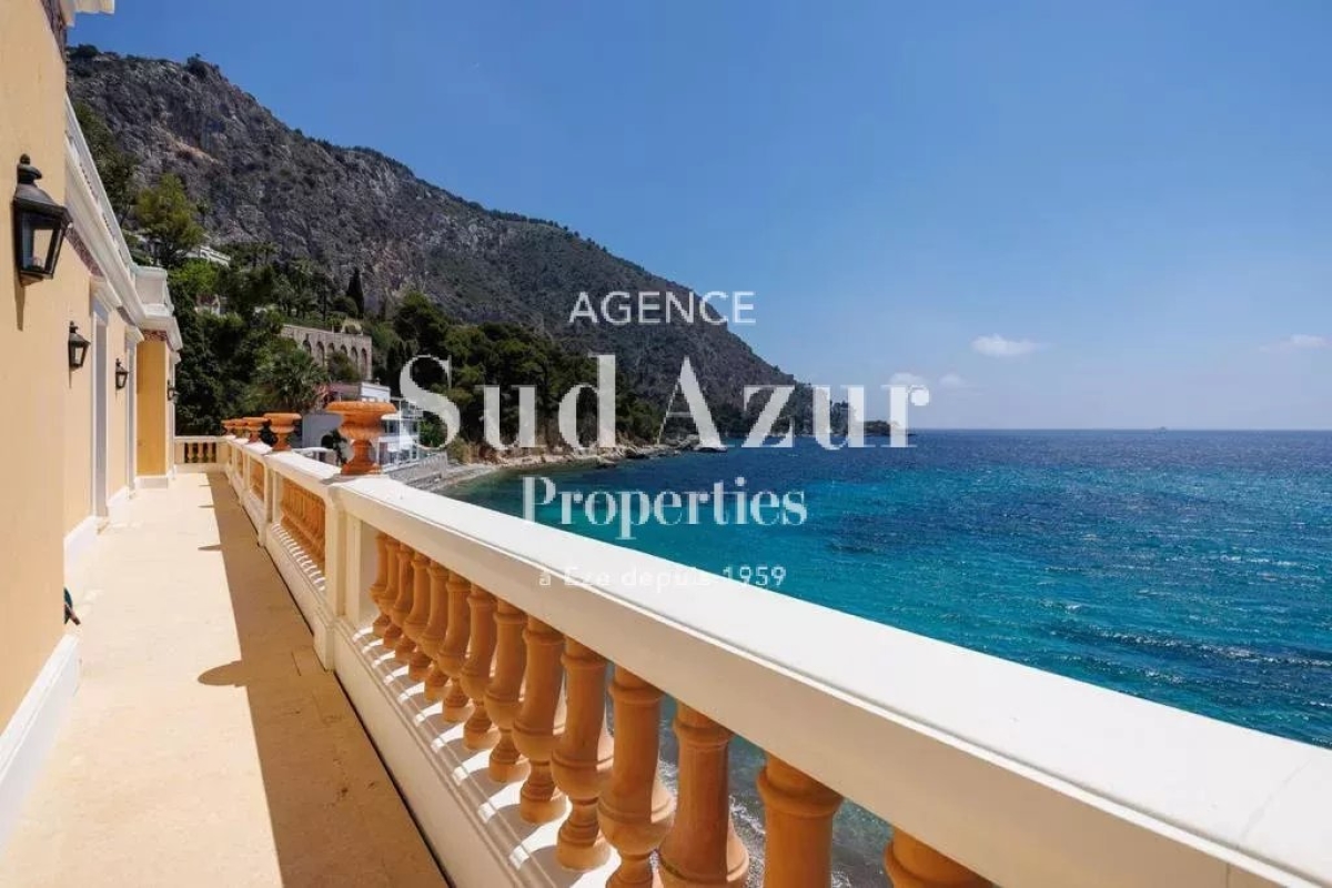 Maison de luxe à vendre à Èze, 28 000 000 €, Photo 1