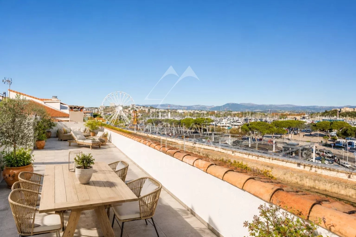 Appartement de luxe à vendre à Antibes, 1 290 000 €, Photo 1