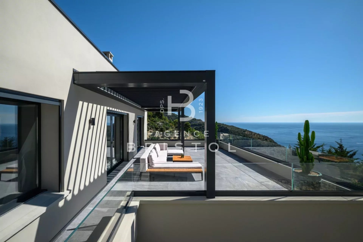Luxury House for sale in Èze, 5 800 000 €, Photo 1