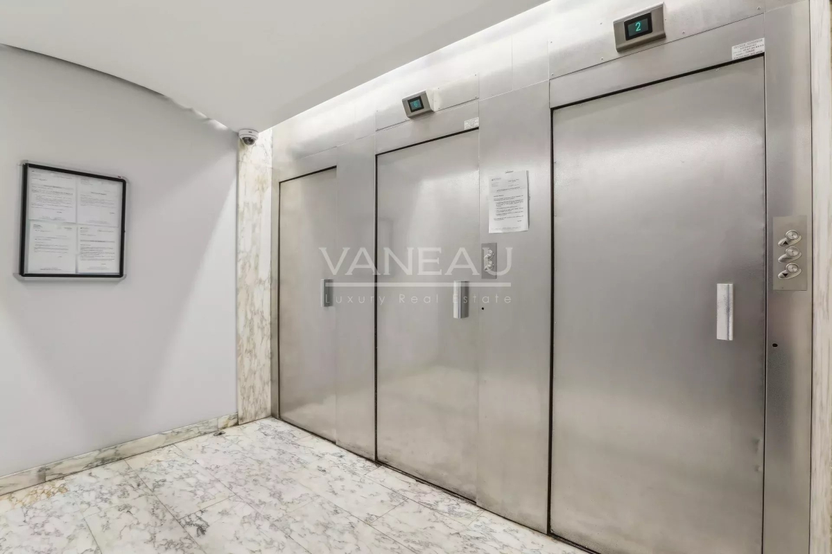 Appartement de luxe à vendre à Paris 16ème, 378 000 €, Photo 2