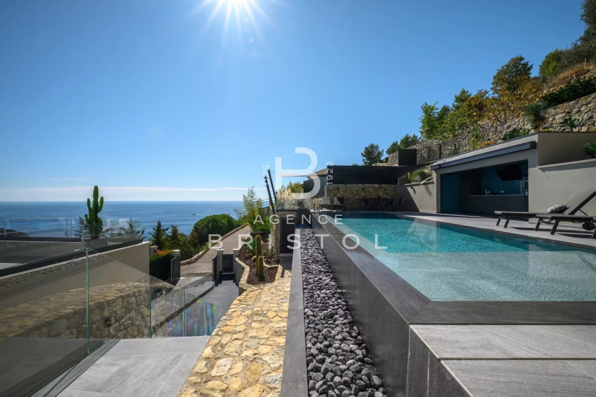 Luxury House for sale in Èze, 5 800 000 €, Photo 2
