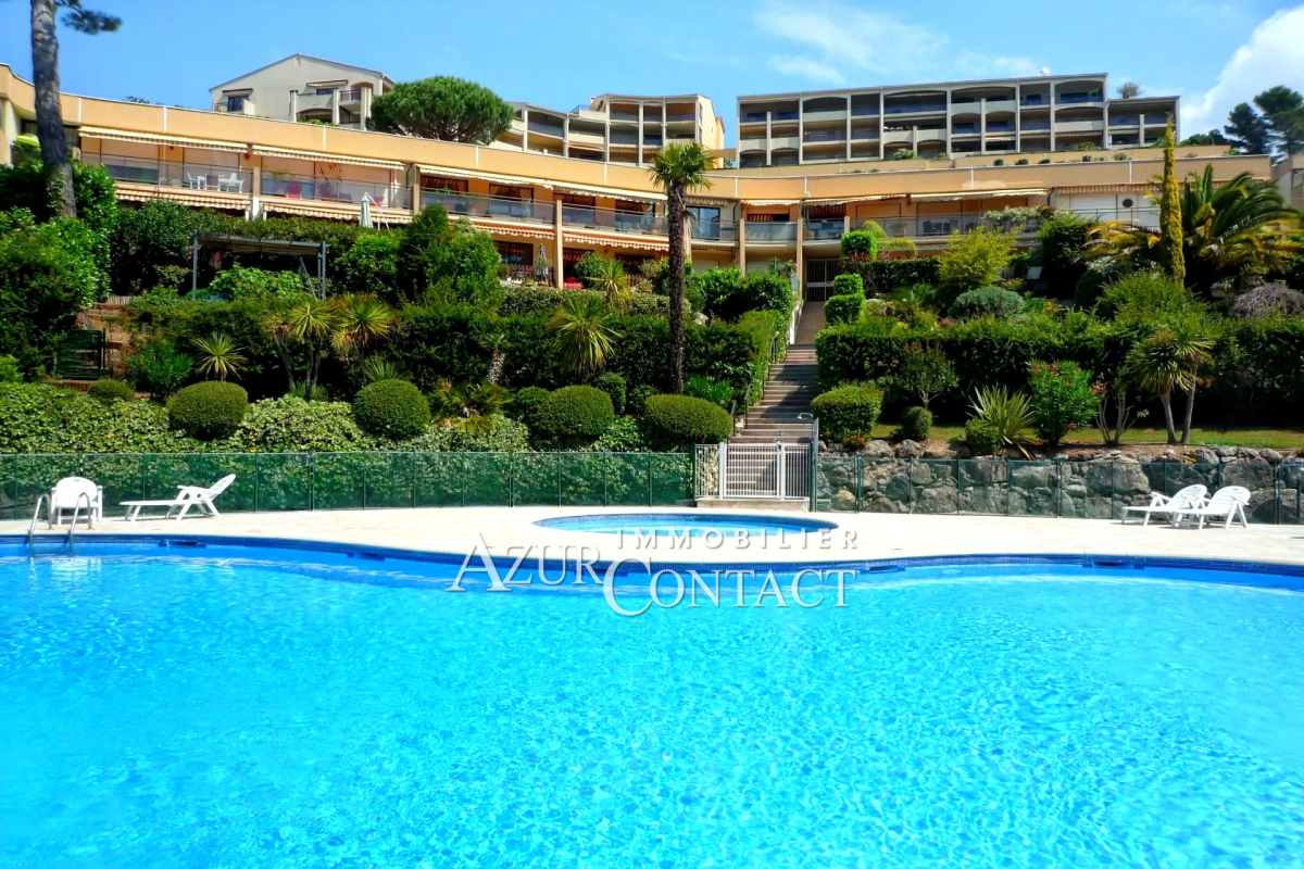 Appartement de luxe à vendre à Mougins, 745 000 €, Photo 3