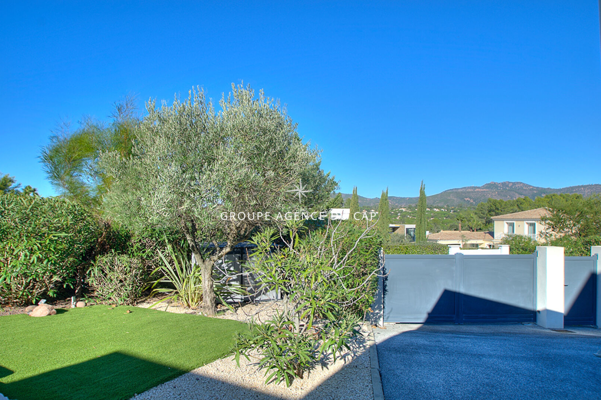 Luxury House for sale in Saint-Raphaël, 1 660 000 €, Photo 4