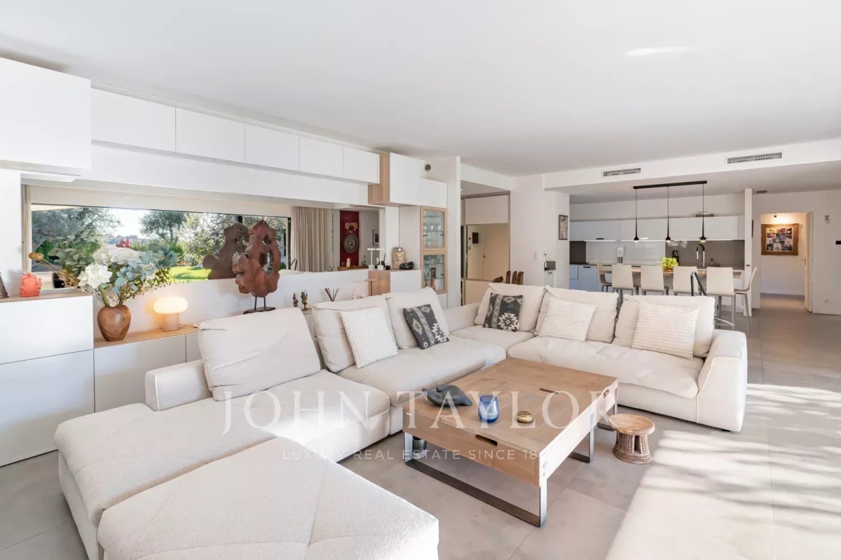 Luxury House for sale in Biot, 1 890 000 €, Photo 5