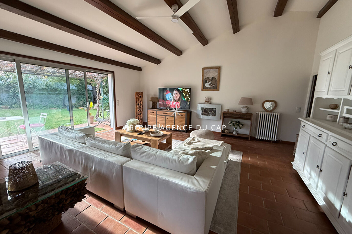 Maison de luxe à vendre à Roquebrune-sur-Argens, 595 000 €, Photo 4