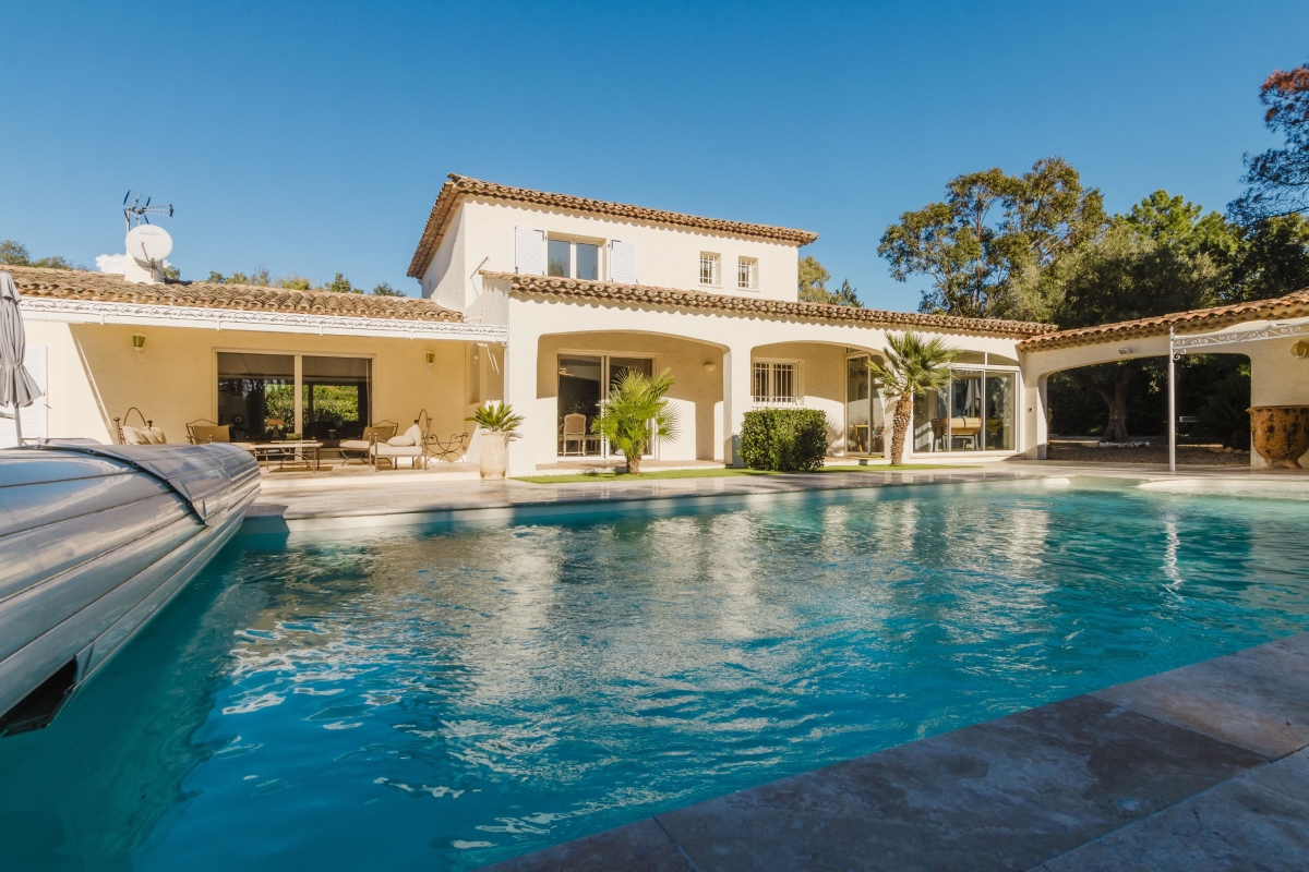 Maison de luxe à vendre à Roquebrune-sur-Argens, 1 480 000 €, Photo 1