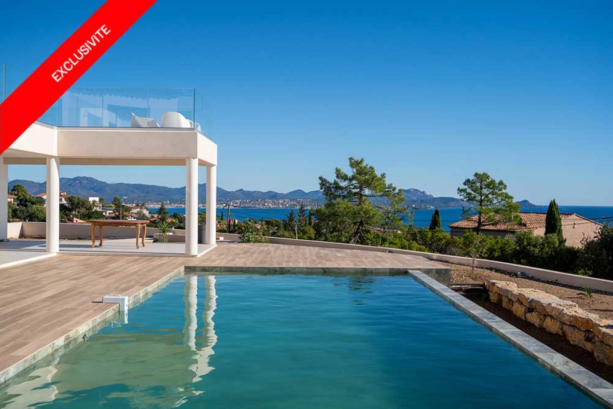 Luxury House for sale in Roquebrune-sur-Argens, 2 490 000 €, Photo 1