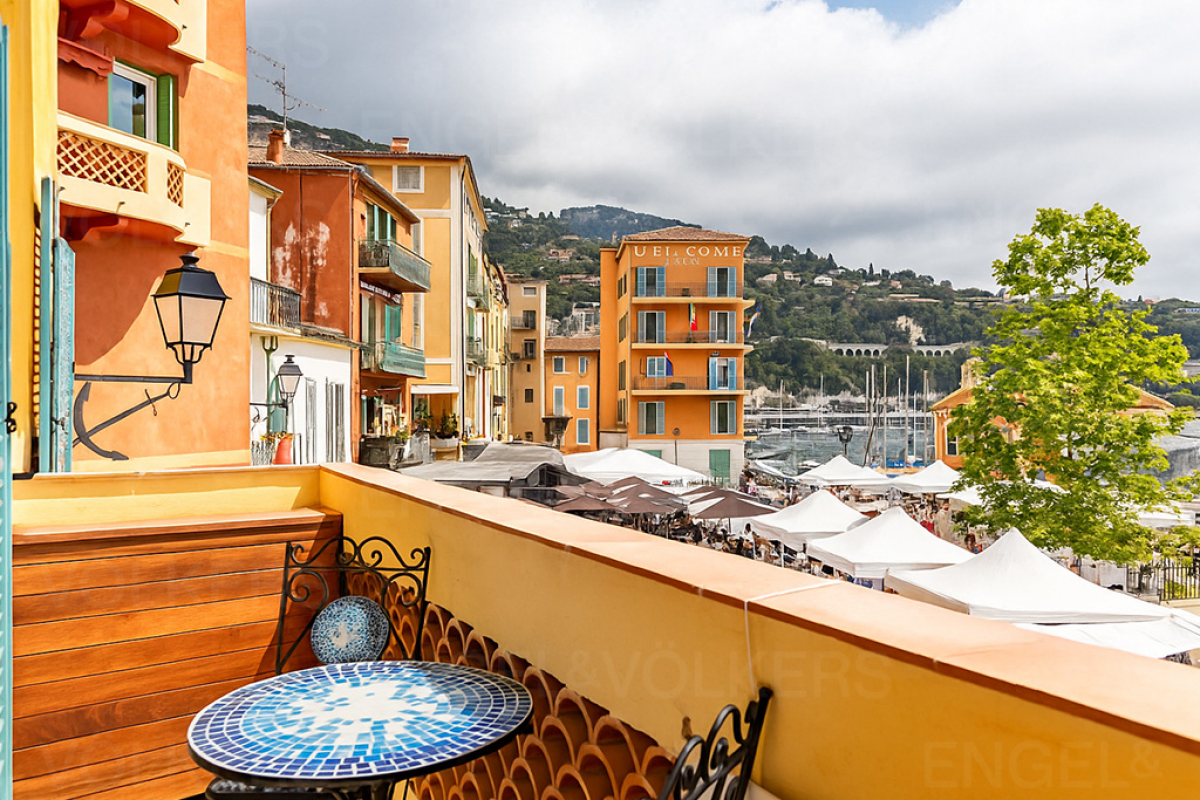 Luxury Apartment for sale in Villefranche-sur-Mer, 990 000 €, Photo 1
