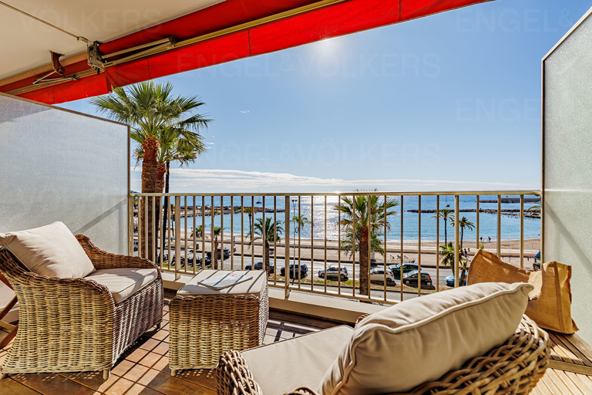 Luxury Apartment for sale in Menton, 665 000 €, Photo 1