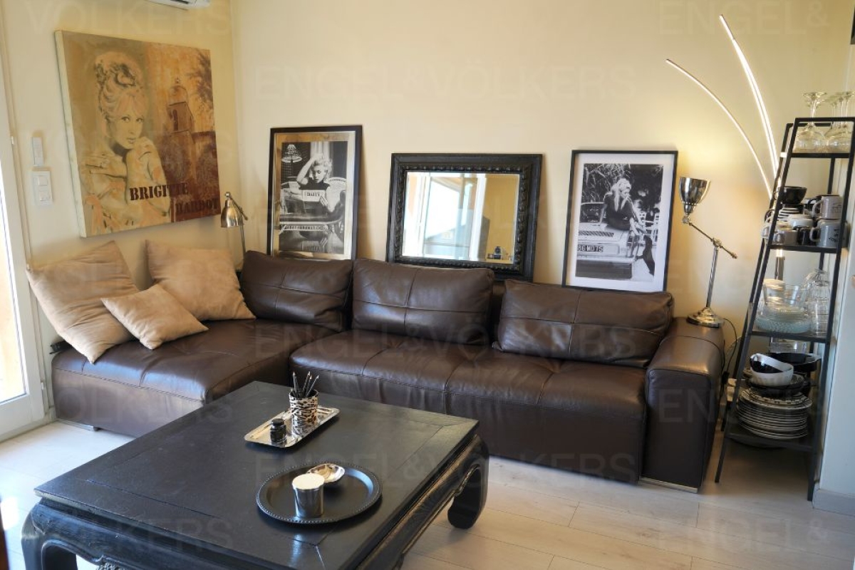 Appartement de luxe à vendre à Gassin, 280 000 €, Photo 2