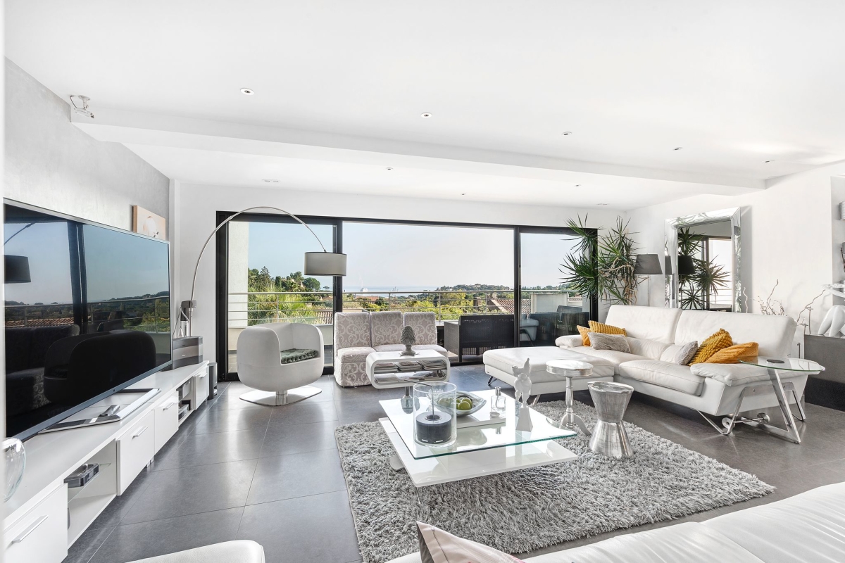 Luxury House for sale in Cavalaire-sur-Mer, 2 992 500 €, Photo 3