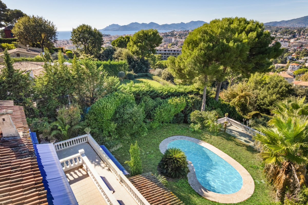 Luxury House for sale in Cannes, 2 490 000 €, Photo 3
