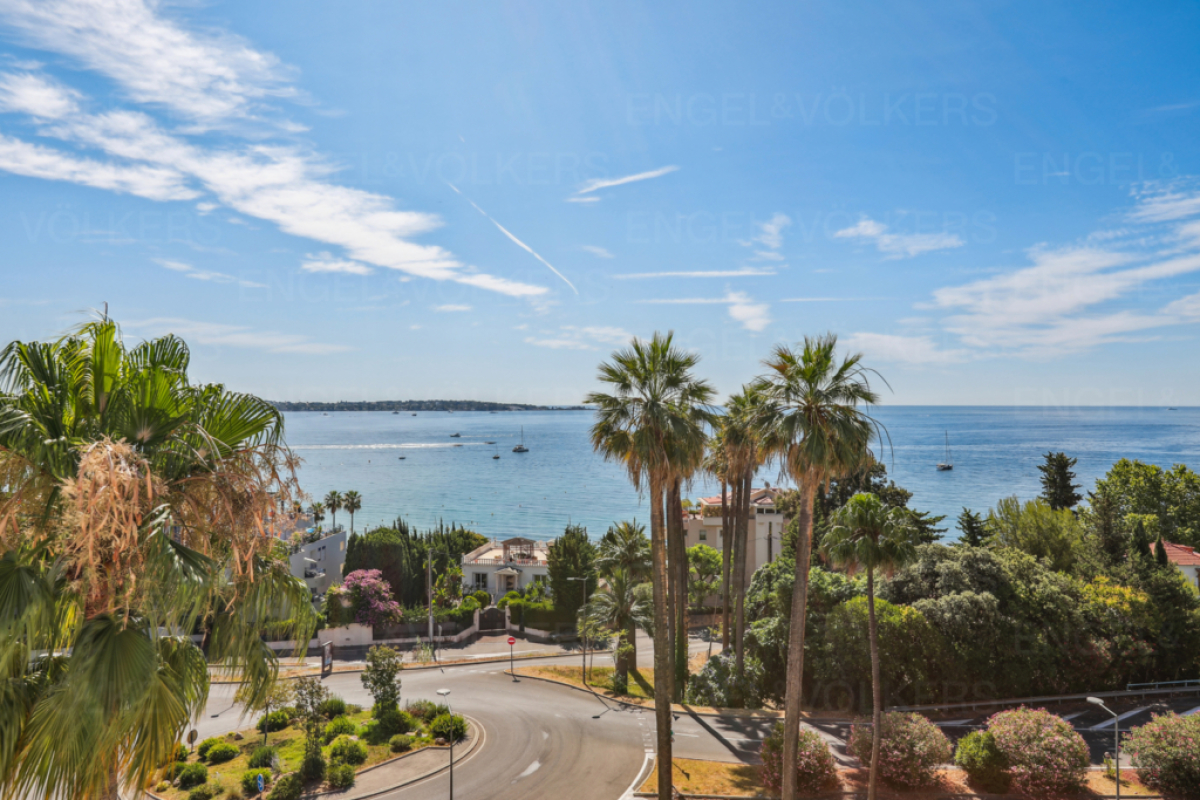 Appartement de luxe à vendre à Le Golfe Juan, 975 000 €, Photo 3