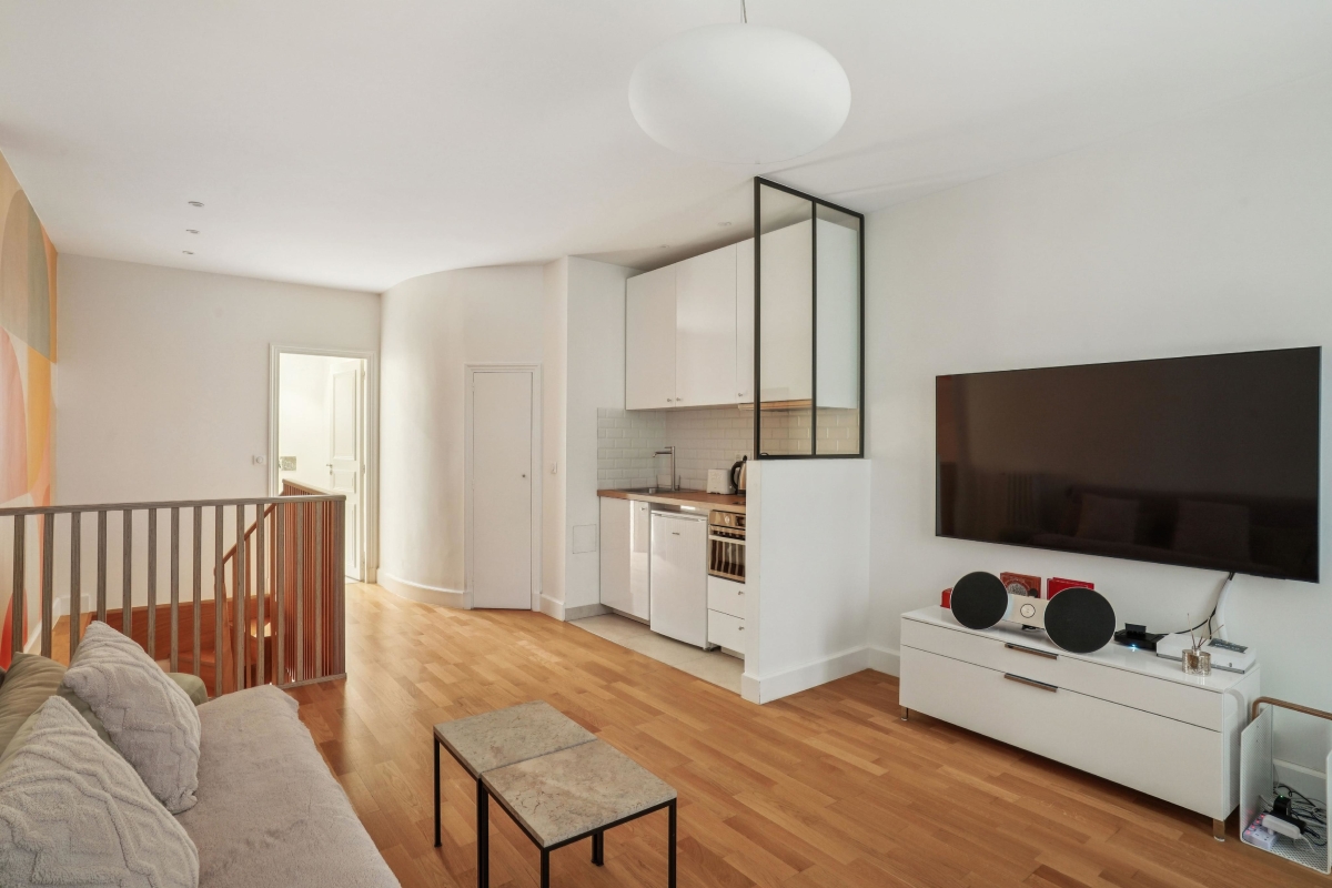 Luxury Apartment for sale in Paris 16ème, 950 000 €, Photo 4