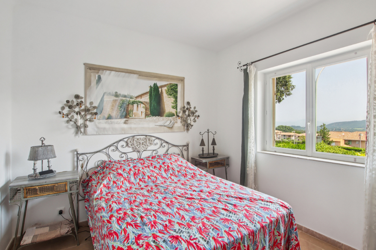 Luxury House for sale in La Croix-Valmer, 840 000 €, Photo 6