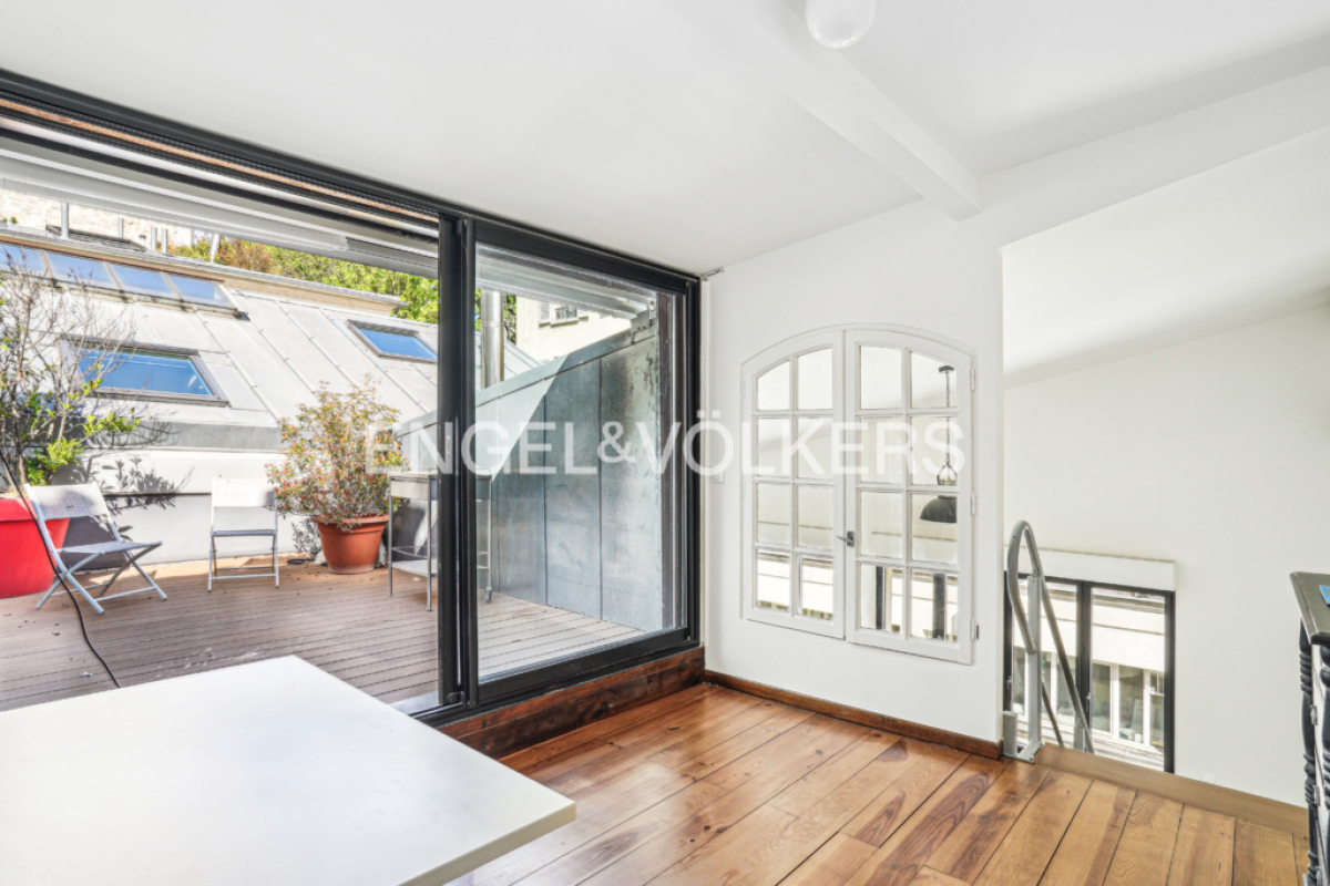 Luxury House for sale in Paris 18Ème, 2 950 000 €, Photo 1