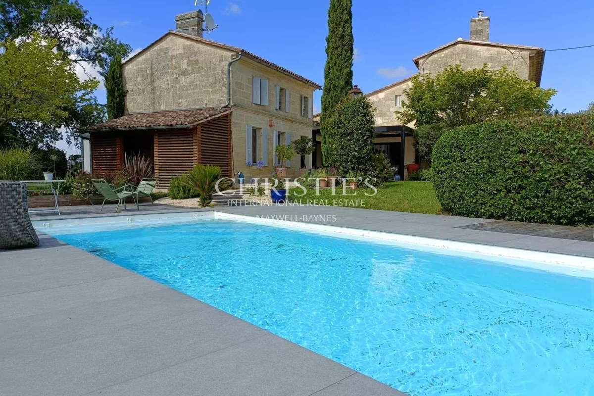 Luxury House for sale in Libourne, 1 092 000 €, Photo 1