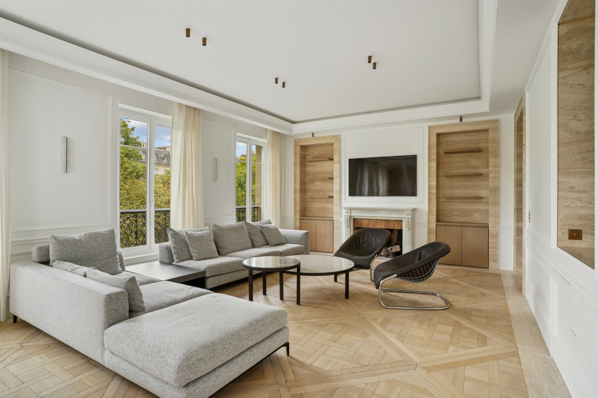 Appartement de luxe à louer à Paris 8Ème, 12 000 €, Photo 2