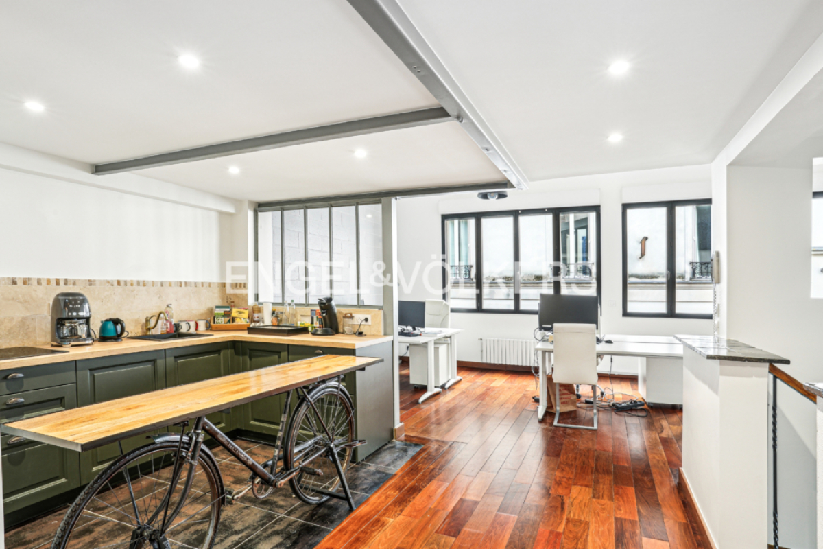 Luxury House for sale in Paris 18Ème, 2 950 000 €, Photo 2