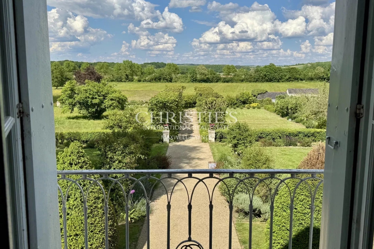 Maison de luxe à vendre à Chinon, 1 379 000 €, Photo 3