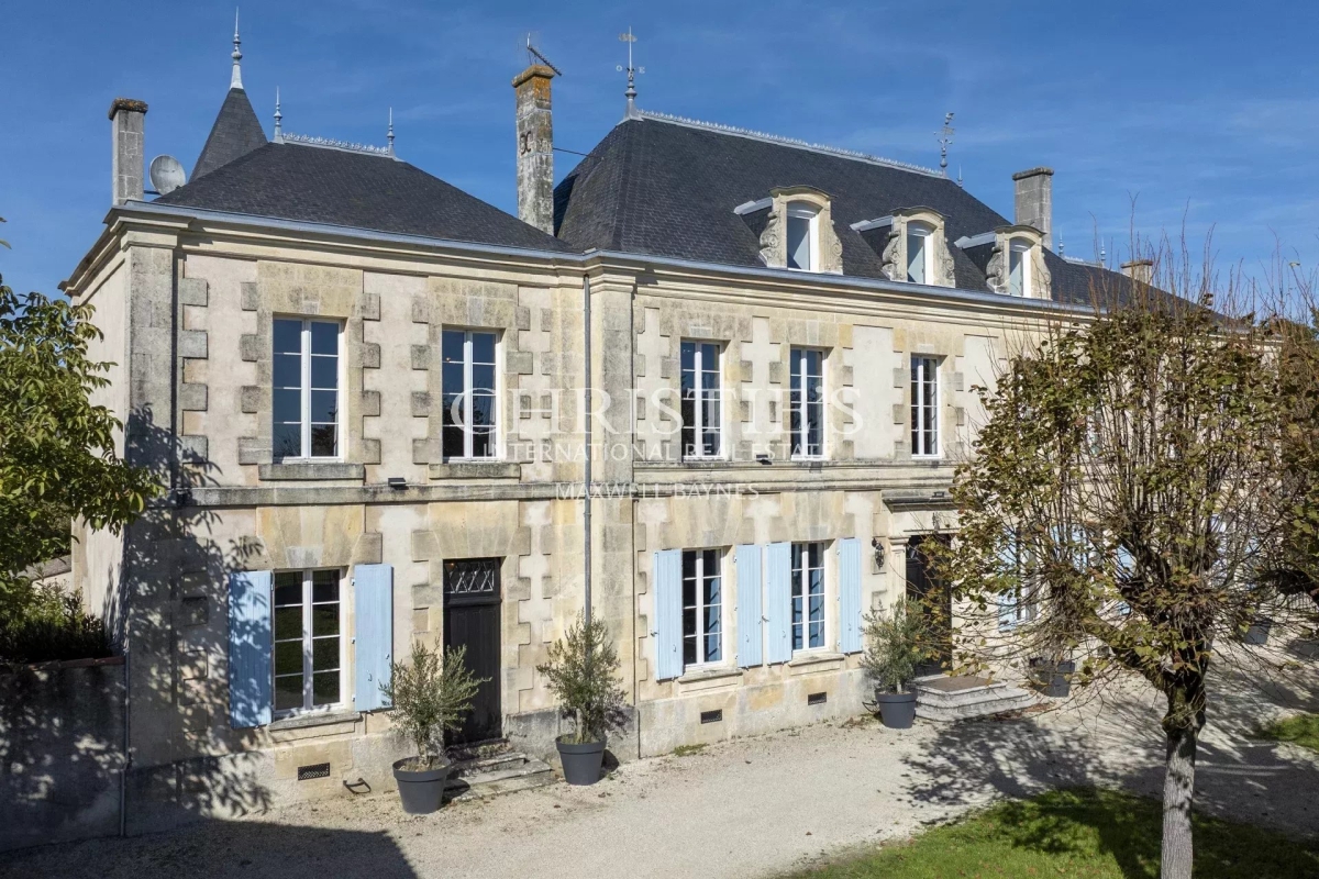 Maison de luxe à vendre à Saint-Jean-d'Angély, 1 255 000 €, Photo 4