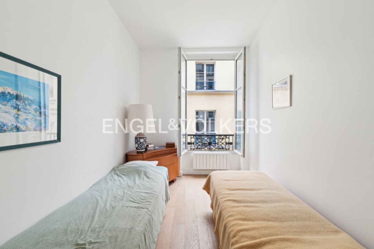 Luxury Apartment for sale in Paris 1Er, 1 095 000 €, Photo 6