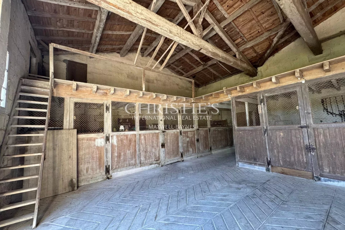 Luxury House for sale in Fronsac, 1 579 000 €, Photo 5