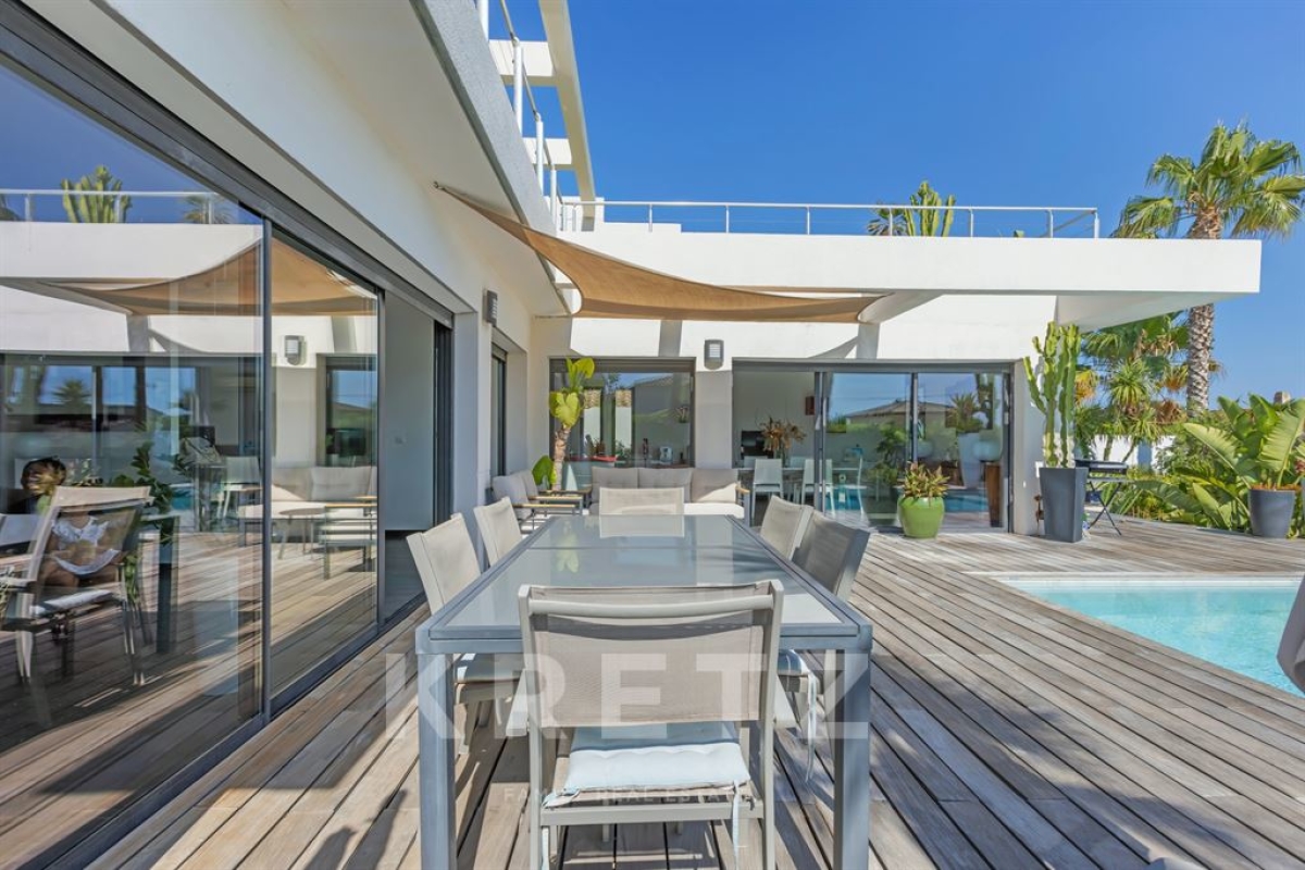 Maison de luxe à vendre à Sanary-sur-Mer, 1 664 000 €, Photo 4