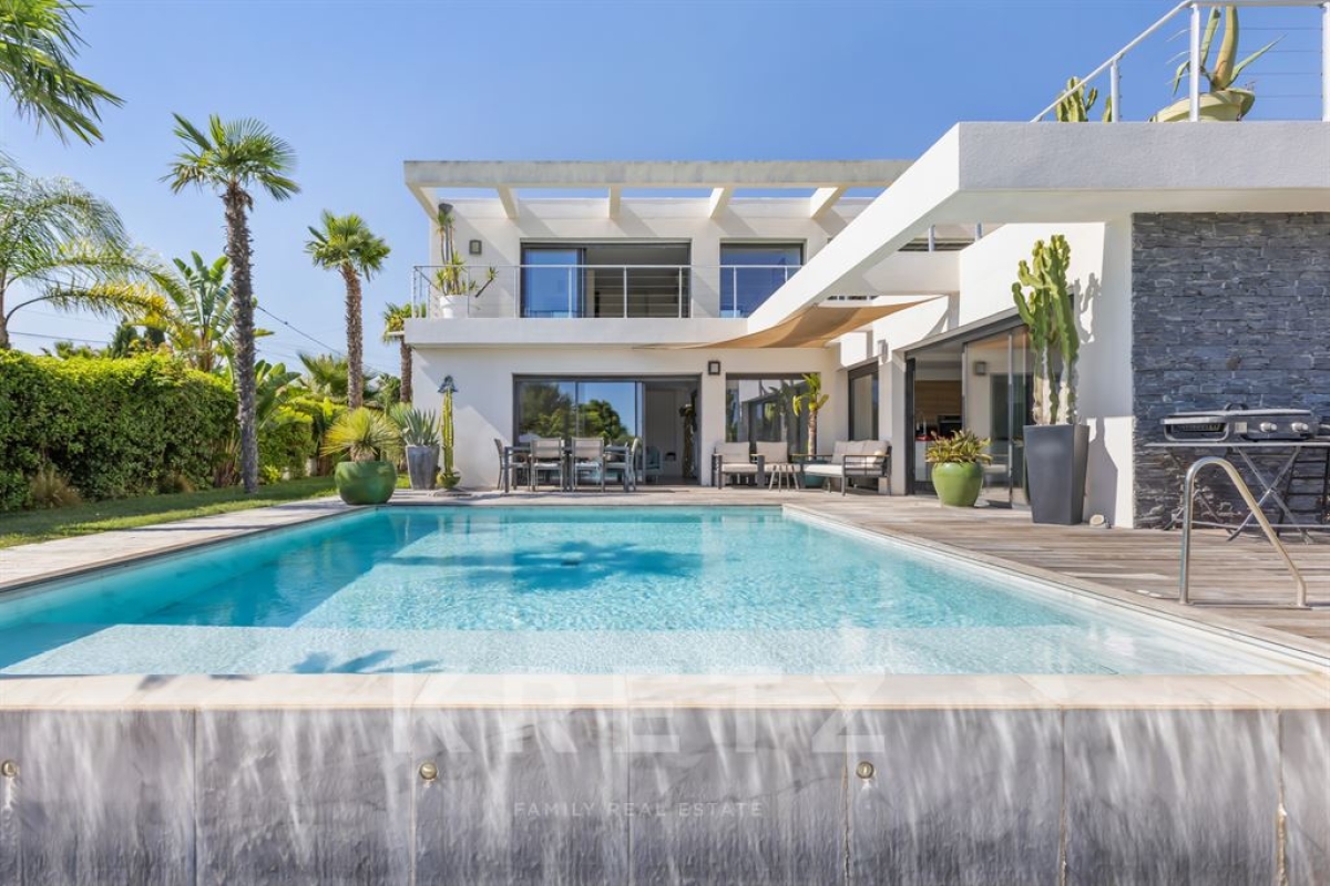 Maison de luxe à vendre à Sanary-sur-Mer, 1 664 000 €, Photo 6