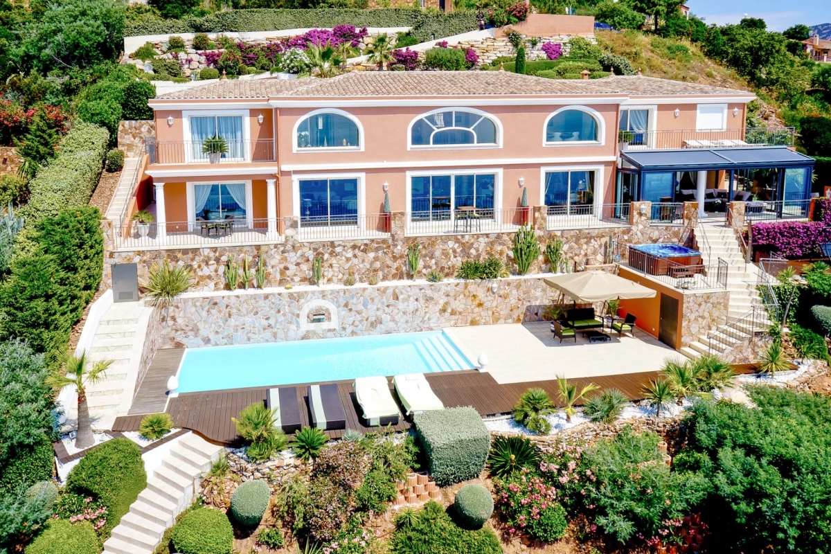 Luxury House for sale in Saint-Raphaël, 2 980 000 €, Photo 1