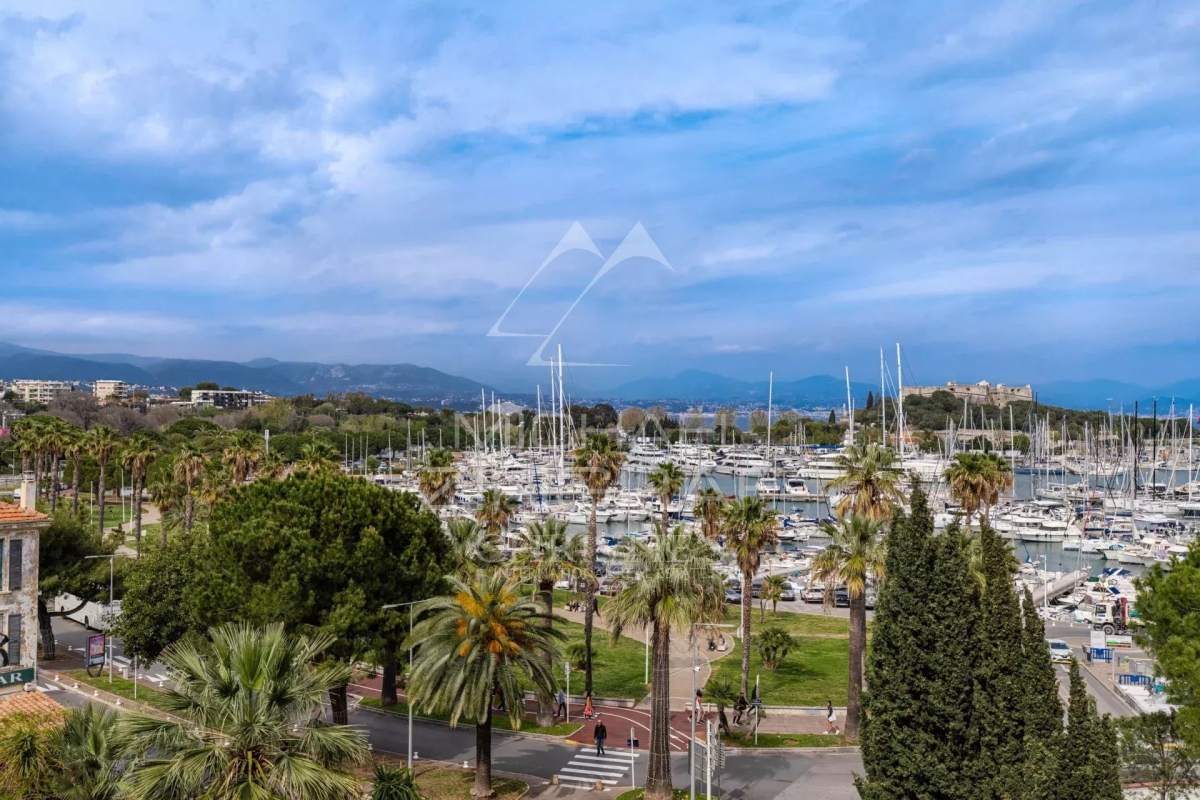 Appartement de luxe à vendre à Antibes, 995 000 €, Photo 1