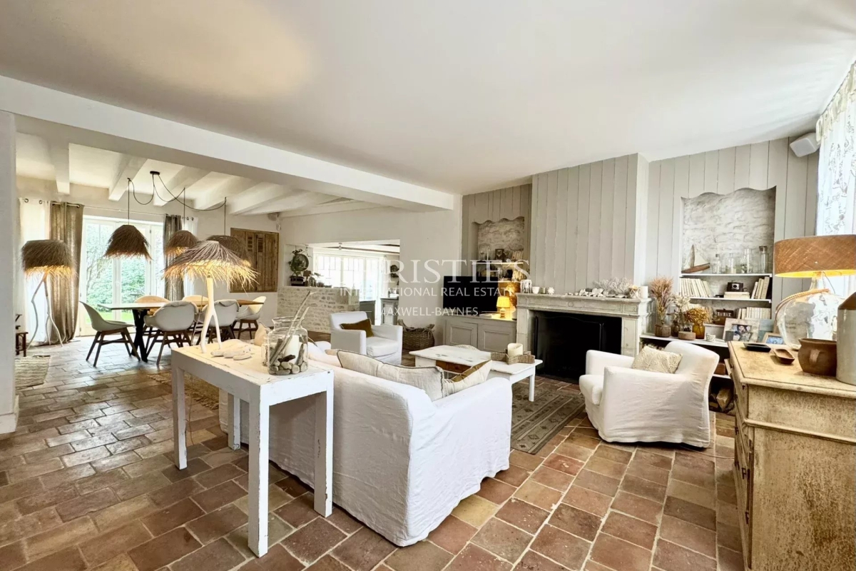 Maison de luxe à vendre à Sainte-Marie-de-Ré, 1 480 000 €, Photo 1