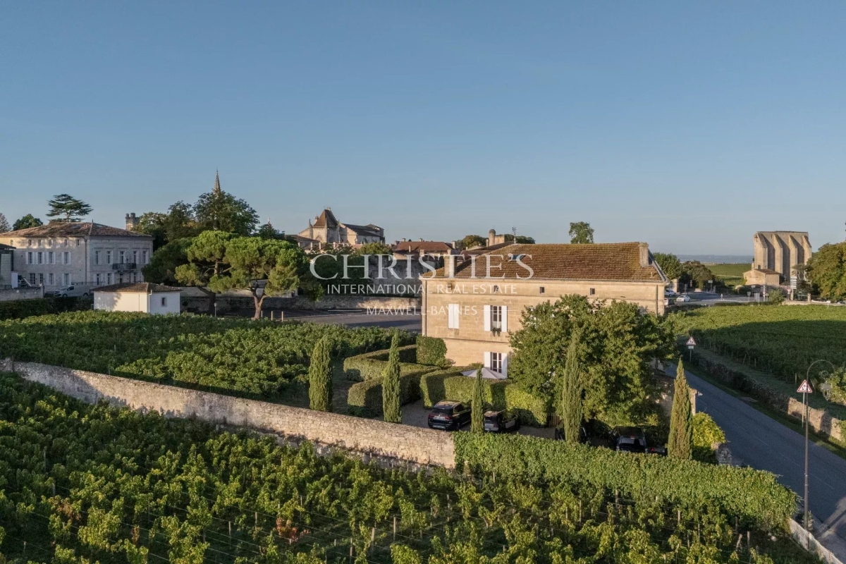 Maison de luxe à vendre à Saint-Émilion, 2 750 000 €, Photo 3