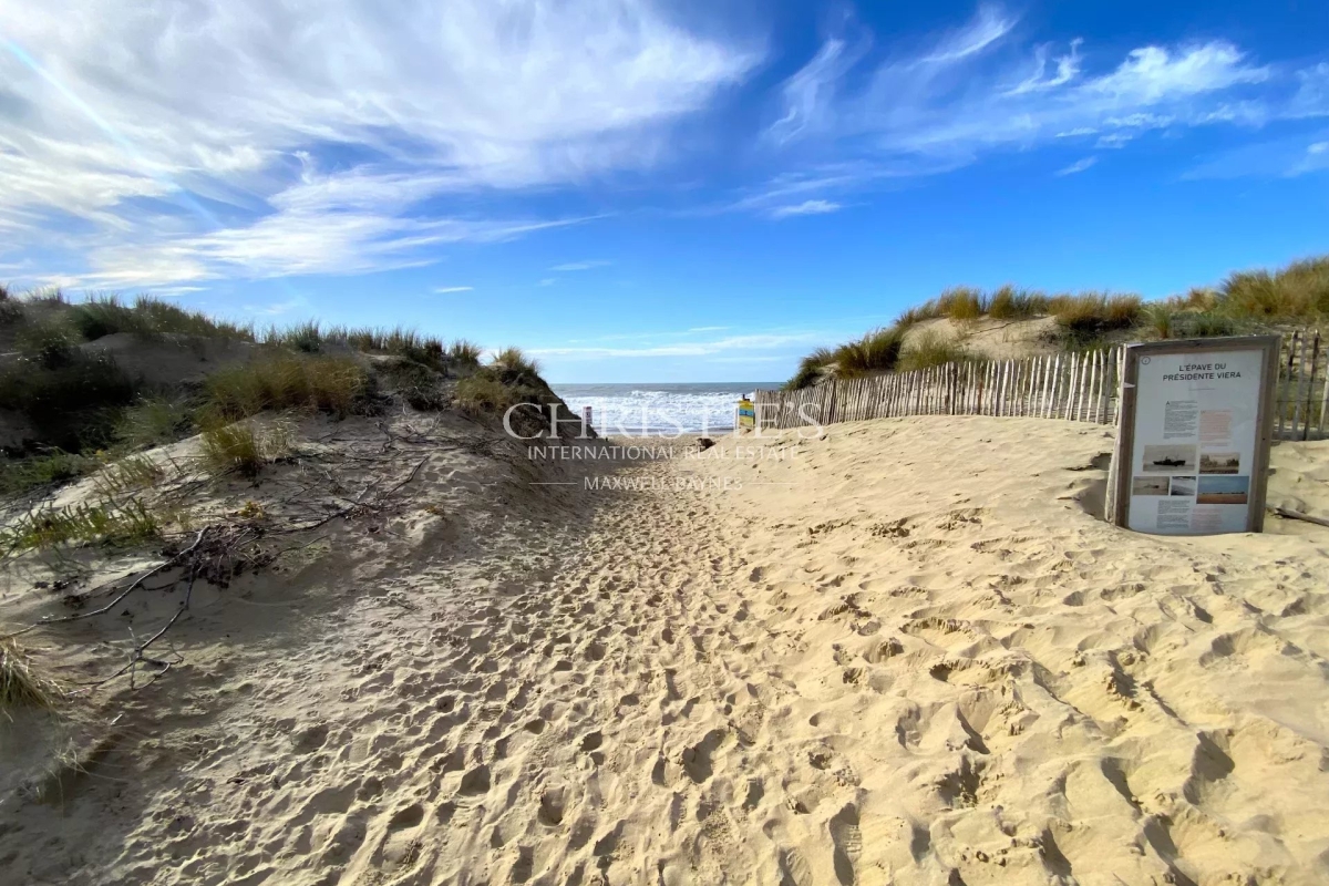 Maison de luxe à vendre à Le Grand Village Plage, 1 180 000 €, Photo 4